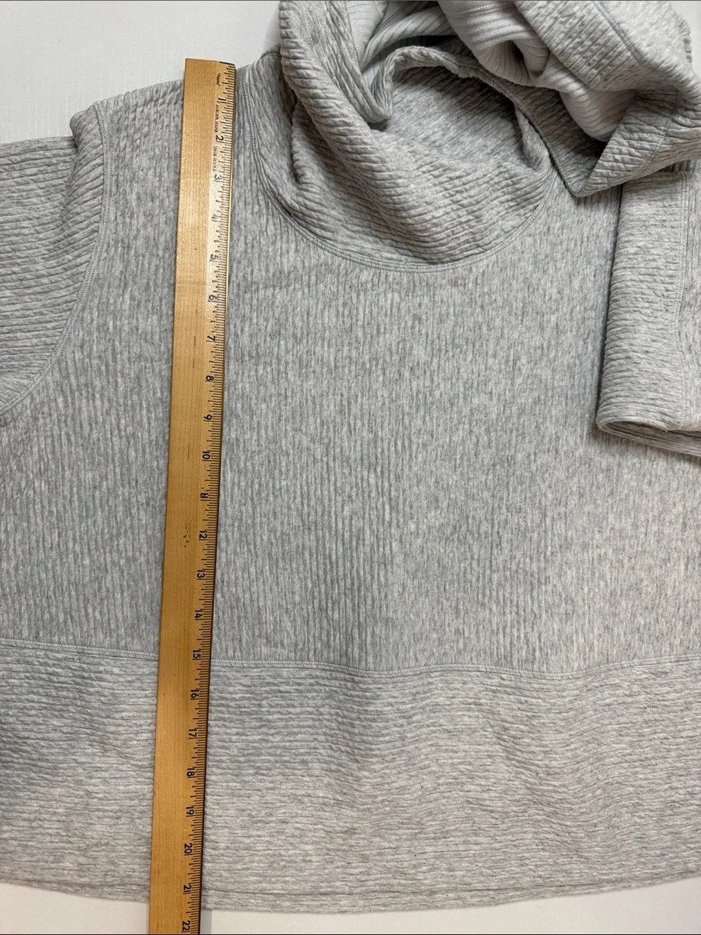Lululemon Retreat Yourself Hoodie - Heathered Core Ultra Light Grey / Nimbus